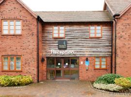 Meadow Farm Redditch by Marstons Inns，位于雷迪奇的酒店