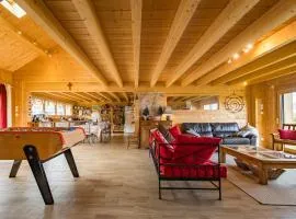 Savoyard chalet of 300m in Albiez