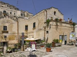 萨克斯巴尔萨诺住宿加早餐旅馆，位于马泰拉的酒店