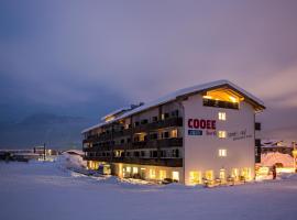 COOEE alpin Hotel Kitzbüheler Alpen，位于蒂罗尔州圣约翰的酒店