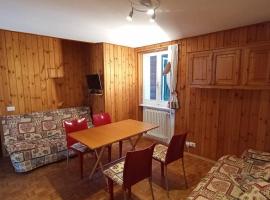 Zam hus, monolocale walser，位于马库尼亚加的酒店