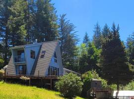 Unique A-Frame Cabin with Sauna- Deja Vu，位于布鲁金斯的酒店