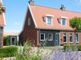 Beautiful holiday home with bubble bath and sauna in a quiet area in Zeeland