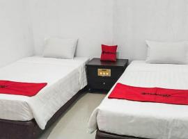 RedDoorz Syariah at Sayang Ibu Village Nongsa Batam，位于秾莎的酒店