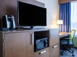 Holiday Inn Express & Suites Ft. Washington - Philadelphia by IHG