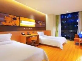 IU Hotel·Tianjin Binhai New District Yanghuo Market