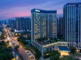 成都龙泉驿百悦希尔顿酒店 