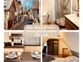 H11 Petit duplex citadin，位于维特雷的酒店