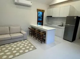 Chaloklum Canal Villa