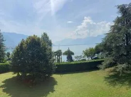 Superbe studio au bord du lac, à 50m de l'eau