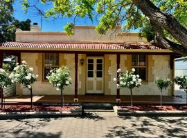 Telegraph Cottage，位于Greenock的酒店