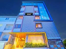 Super Townhouse Indiranagar Formerly Leela Park Domlur