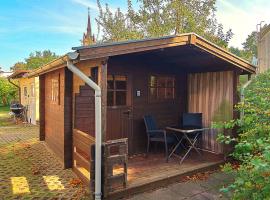 Ferienholzhaus Sternchen mit Terrasse，位于奥斯特西巴德钦诺维茨的木屋