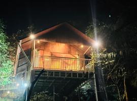 Woodshade Resort，位于Periya的酒店