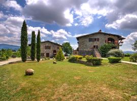 Borgo Romena，位于普拉托韦基奥的酒店