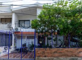 Hostal Casa Yare，位于Rodadero的酒店