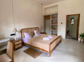 The Palm Private Cottages Midigama，位于米迪加马东的酒店