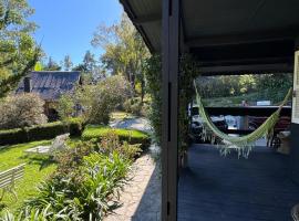 Refúgio dos Platanus，位于坎波斯杜若尔当的酒店
