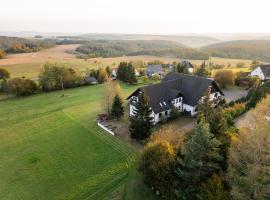 Waldhotel Weitblick，位于Fichtach的酒店