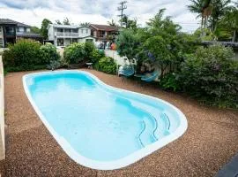 Pool and Spa on the Lakefront - Main House