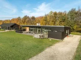 Gorgeous Home In Hadsund With Sauna