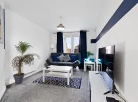 Poets Court - Modern 2 Bedroom Apartment