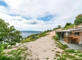 Gorgeous Home In Nerezisca With Wifi