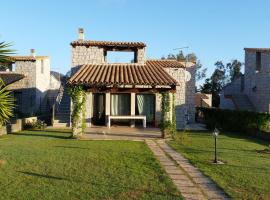 Villa Cala Sinzias，位于卡斯蒂亚达斯卡拉·辛齐亚斯附近的酒店