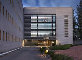 INNSiDE by Meliá Barcelona Aeropuerto，位于埃普拉特约布里加的酒店