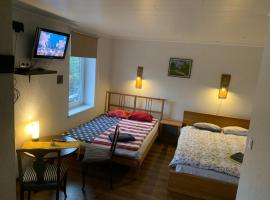 Piiri 12, apartment - 2 big beds - Very Cute Apartment，位于塔尔图的酒店