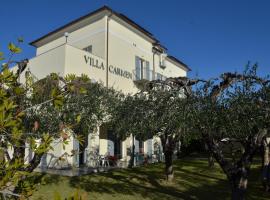Residence Villa Carmen fronte mare a 50 mt，位于皮特拉利古的公寓式酒店