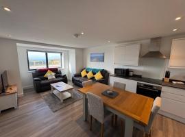 Pendragon Uninterrupted coastal views，位于廷塔杰尔的酒店