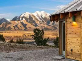 Mountain Yurt - Luxe Yellowstone Cabin I Condé Nast