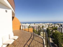 Elegance Penthouse by HolidayKeys，位于Temblos的酒店