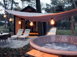 Sallands natuurhuisje Hellendoorn hottub Metz