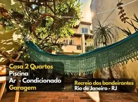 Casa Quintal piscina Garagem a pé da praia Recreio - Em condomínio