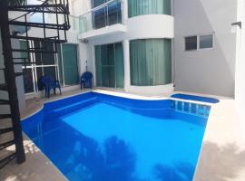 Casa con alberca en el centro de Puerto Progreso，位于普罗格雷索的酒店