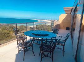 402 C KING Vista Panoramica BEIRA MAR，位于卡波布里奥的酒店