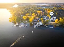 Lakeside Apartment
