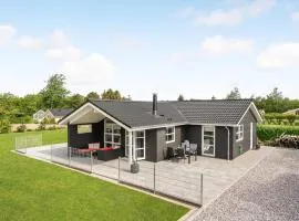 Nice Home In Tarm With Sauna