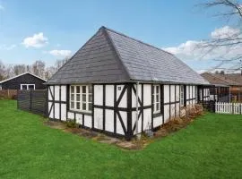 Stunning Home In Ålbæk With Kitchen