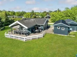 Gorgeous Home In Ørsted With Kitchen