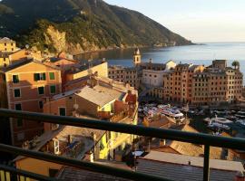 A due passi dal cielo e dal mare - Balcony with Sea View，位于卡莫利的公寓