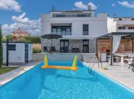 Stunning Home In Kornic With Heated Swimming Pool