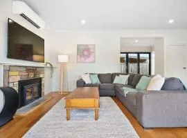 4 Bedroom Home in Heathmont Perfect for Families