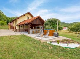 Gorgeous Home In Klanac With Kitchen，位于Klanac的酒店
