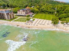 Effect Algara Beach Resort - Ultra All Inclusive and Free Parking，位于克兰内沃的酒店