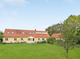 Holiday Home Vejby Strand With Shower And Fireplace