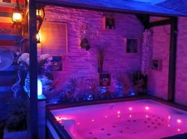 L'histoire de l'ouest , jacuzzi appartement，位于多勒的酒店