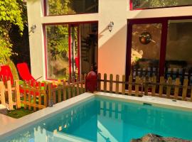 Bloom Cottage I - Sintra montain，位于辛特拉的酒店